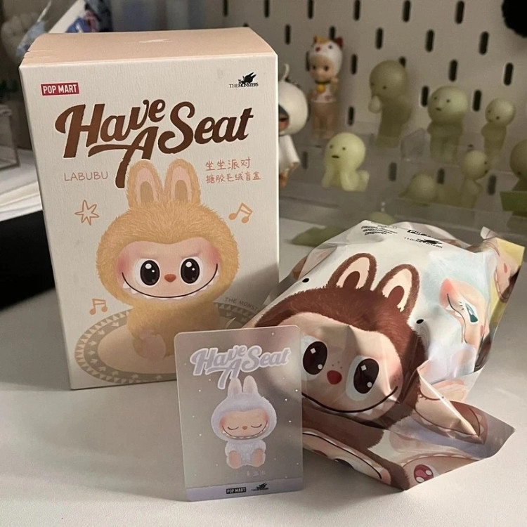 عروسک شانسی پاپ مارت POP MART مدل Have A Seat (اصلی)