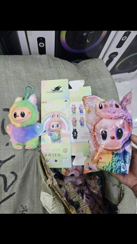 عروسک شانسی پاپ مارت POP MART مدل لبوبو رنگینکمانی (اصلی)