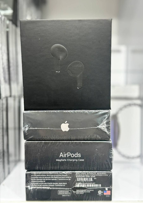 ایرپاد اپل مدل AirPods 3rd Generation MagSafe